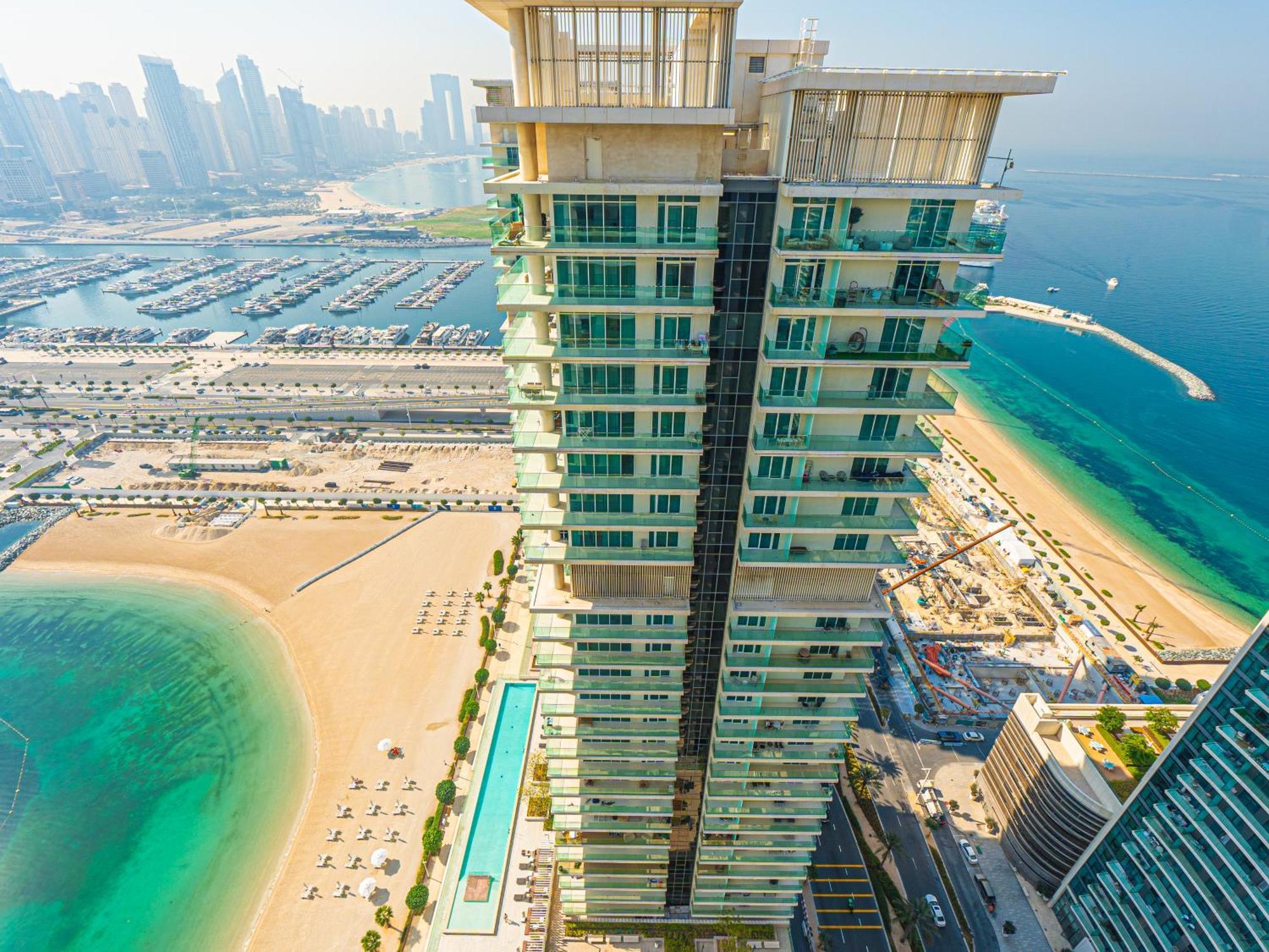 1br In Marina Harbour Beachfront By Anw Apartment