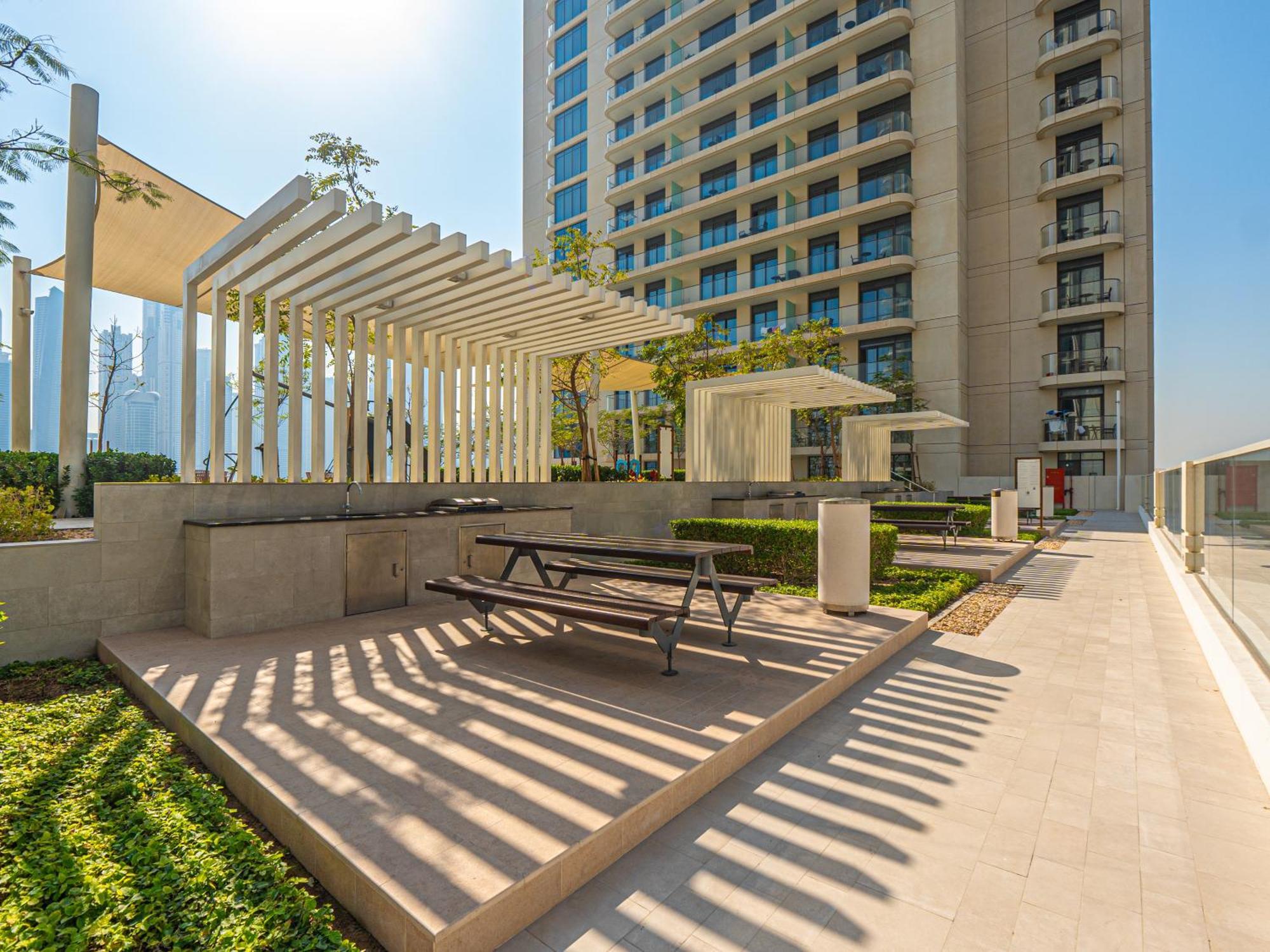 1br In Marina Harbour Beachfront By Anw Apartment